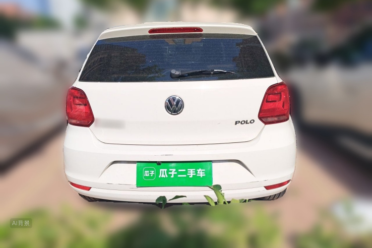 Volkswagen Polo 2015 car image #6