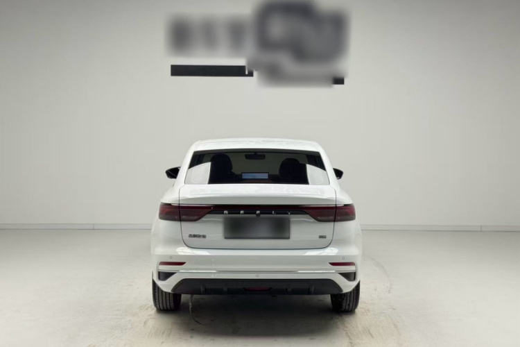 GEELY Emgrand 2023 car image #7