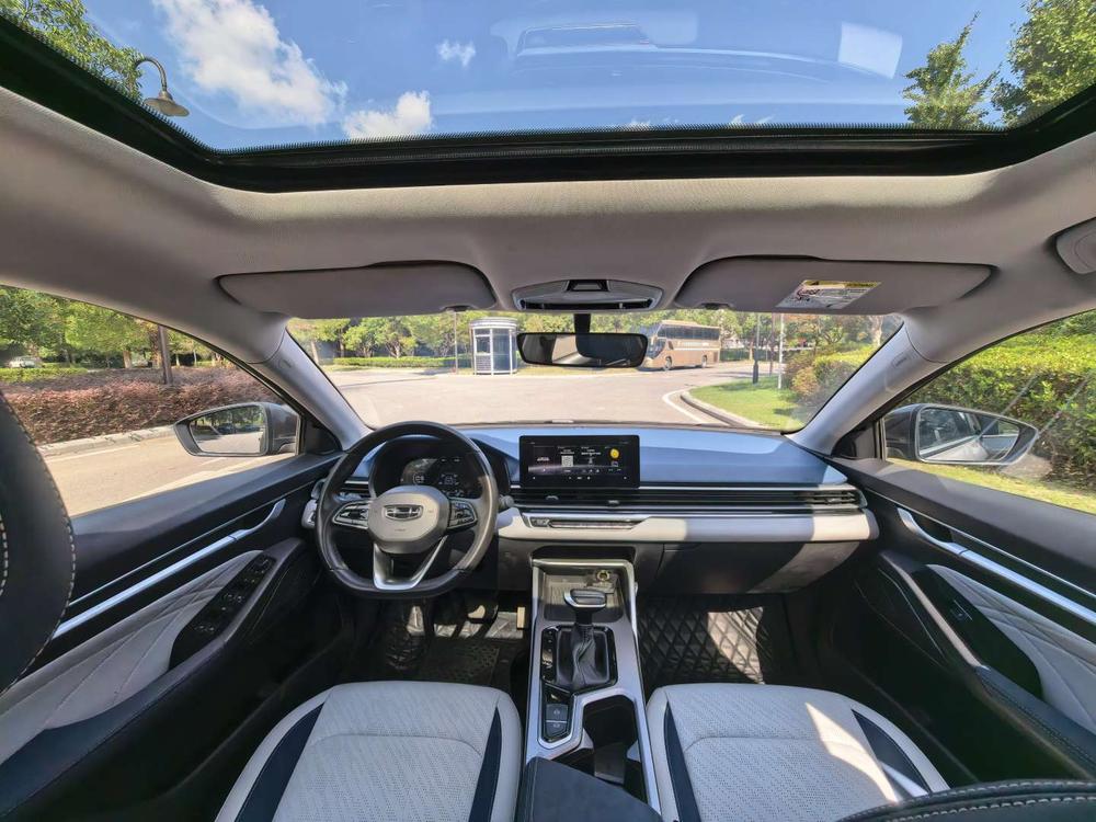 GEELY Emgrand 2023 car image #9