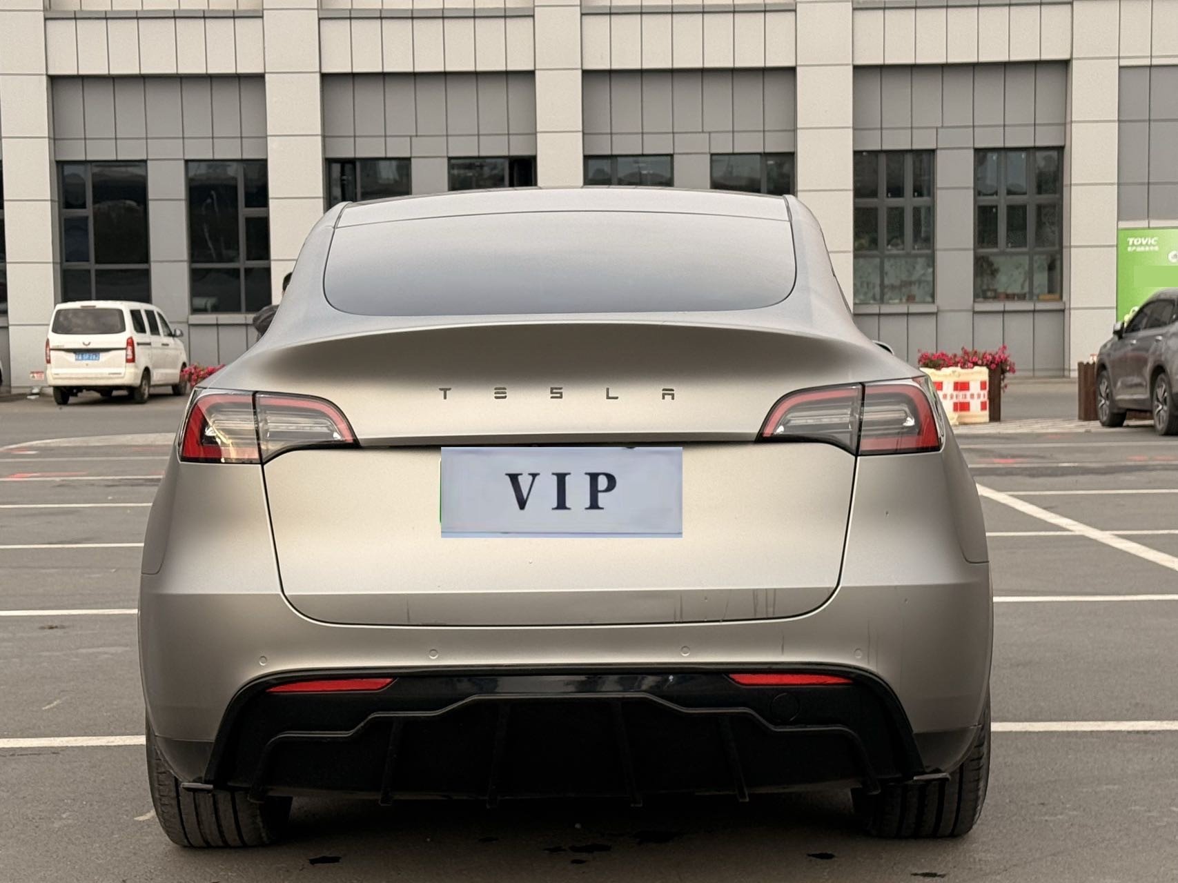 Tesla Model Y 2021 #5 Tesla Model Y 2021 car image #5
