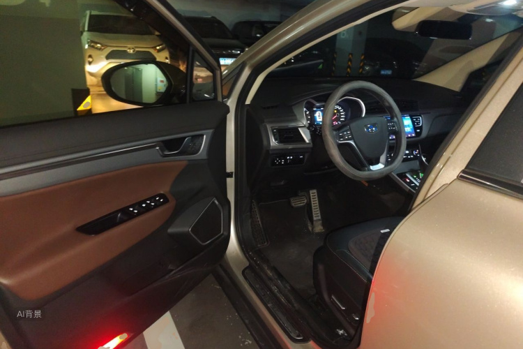 GEELY Emgrand GS 2018 car image #18