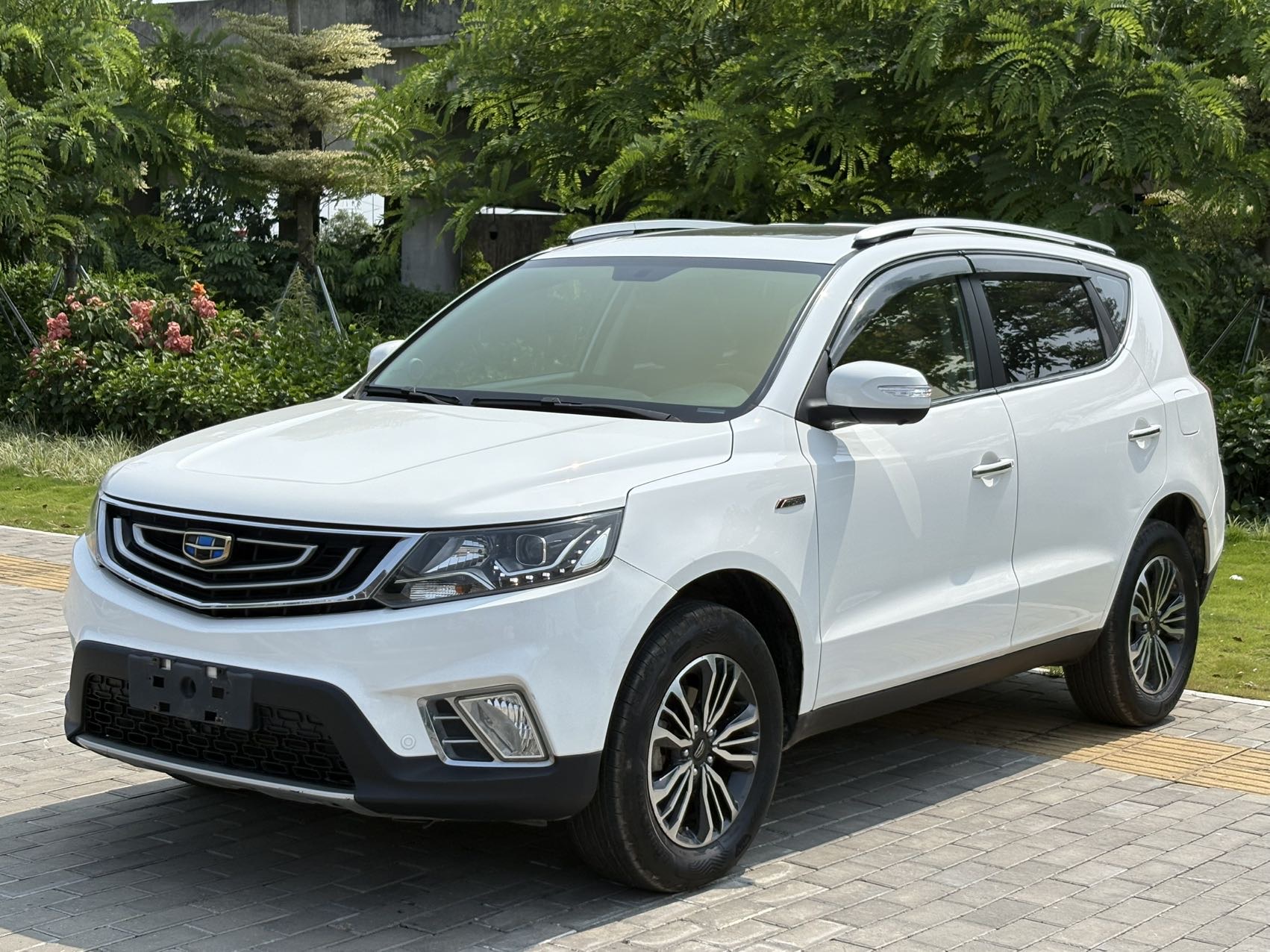 GEELY Vision X6 2017 GEELY Vision X6 2017 car image