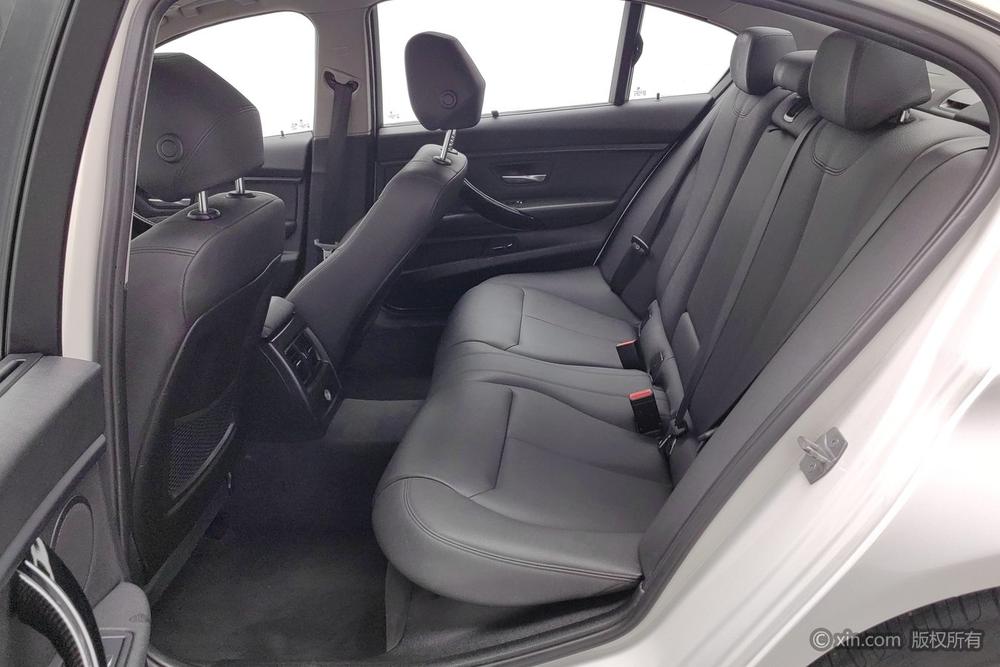 BMW 3 Series 2017 #20 BMW 3 Series 2017 car image #20