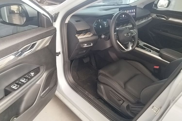 GEELY Emgrand L HiP 2023 #16 GEELY Emgrand L HiP 2023 immagine di auto #16