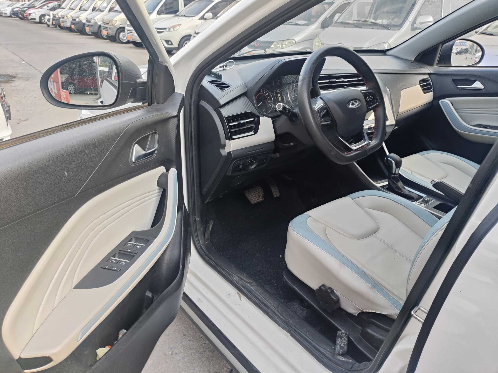 Chery Tiggo 3x 2023 #4 Chery Tiggo 3x 2023 car image #4
