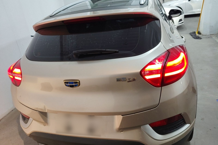 GEELY Emgrand GS 2016 car image #6
