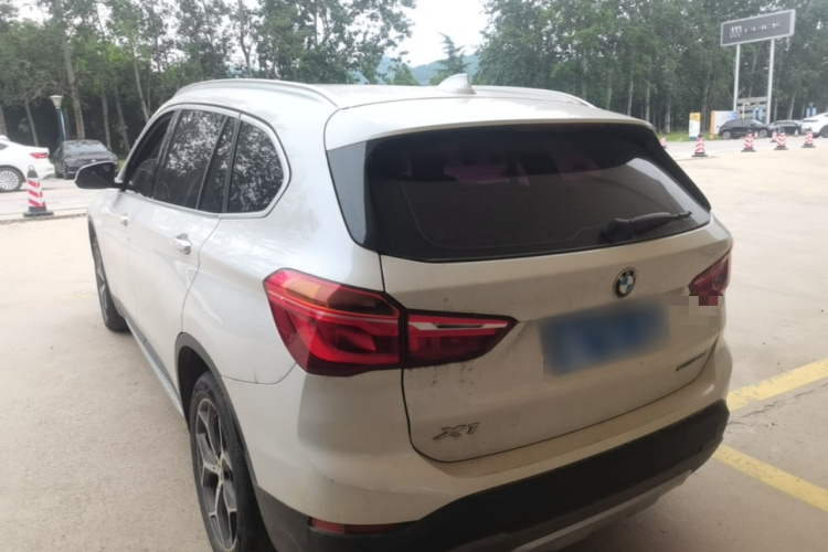 BMW X1 2019 #5 BMW X1 2019 car image #5