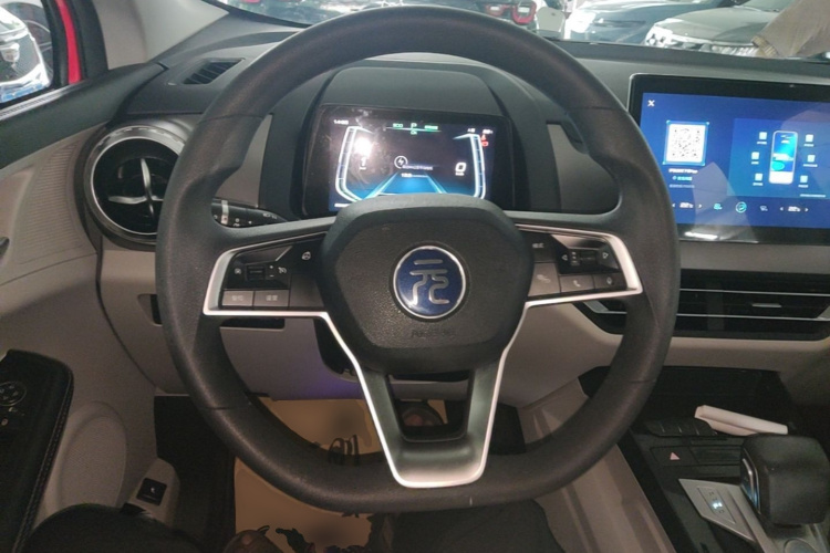 BYD Yuan Pro 2022 #11 BYD Yuan Pro 2022 car image #11