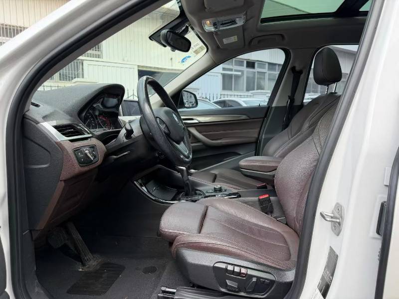 BMW X1 2018 #4 BMW X1 2018 imagen de coche #4