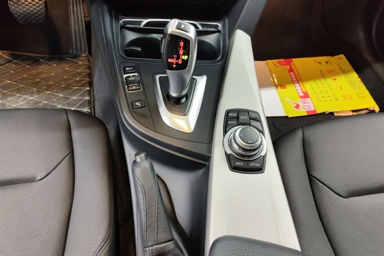 BMW 3 Series 2016 #21 BMW 3 Series 2016 car image #21