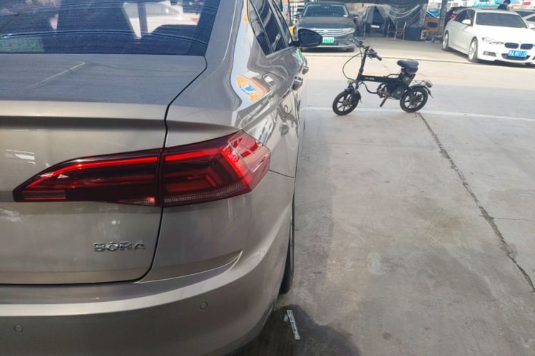 Volkswagen Bora 2019 car image #8