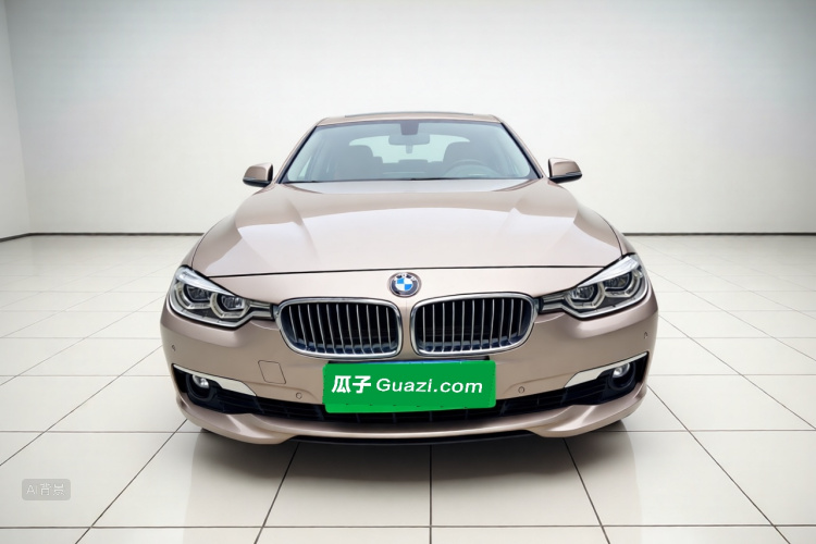 BMW 3 Series 2019 car image #3