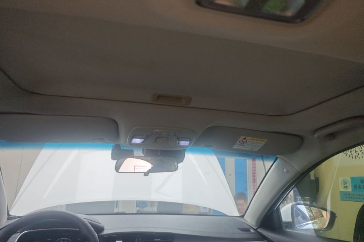 GEELY Emgrand New Energy 2015 car image #20