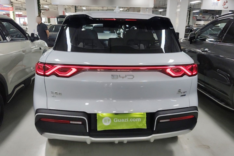 BYD YuanUP 2025 #6 BYD YuanUP 2025 car image #6