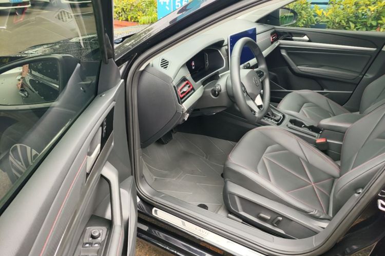 Volkswagen Lavida 2024 car image #16