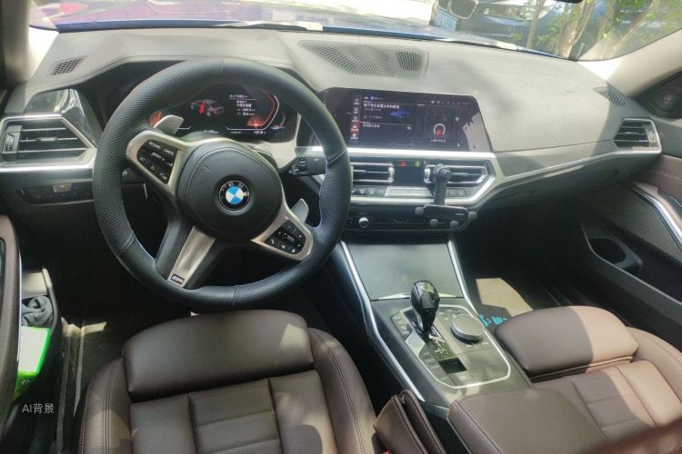 BMW 3 Series 2021 car image #11
