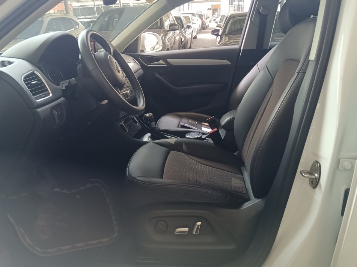 Audi Q3 2018 #2 Audi Q3 2018 car image #2