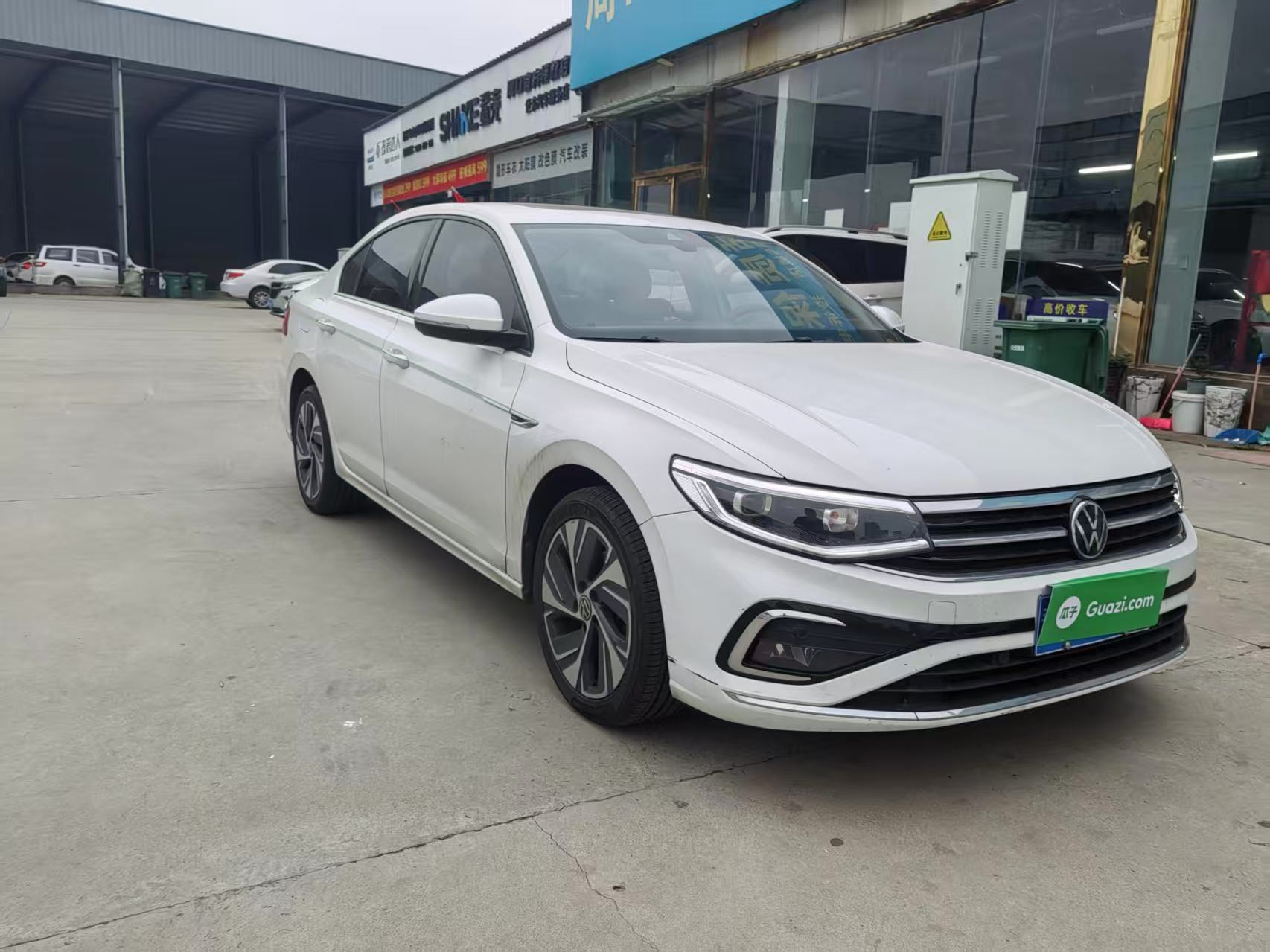Volkswagen Bora 2024 immagine di auto 