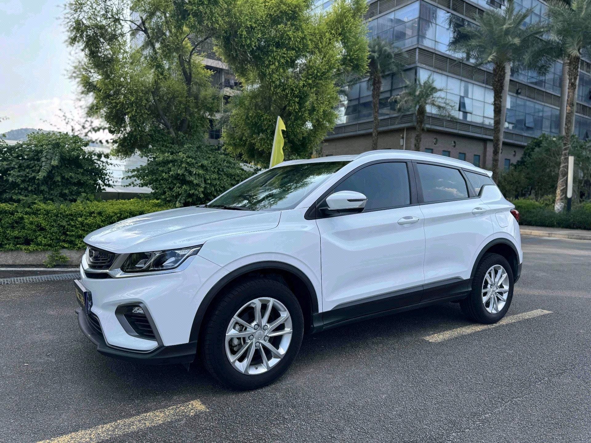 GEELY Coolray 2020 GEELY Coolray 2020 car image