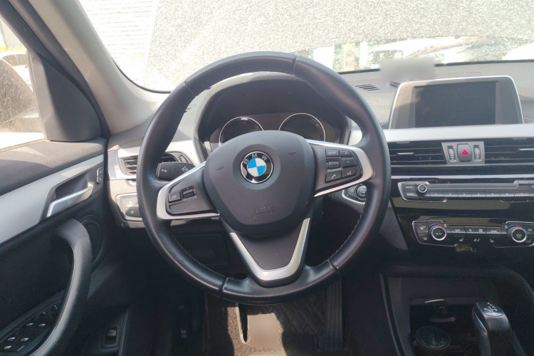 BMW X1 2019 #11 BMW X1 2019 car image #11