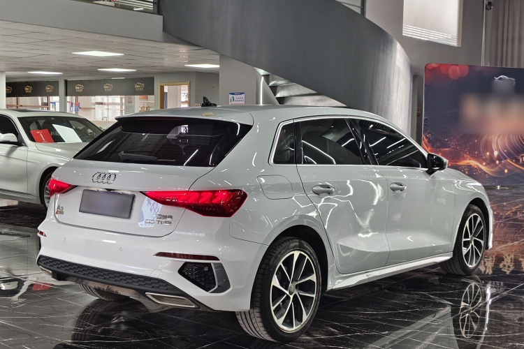 Audi A3 2022 car image #7