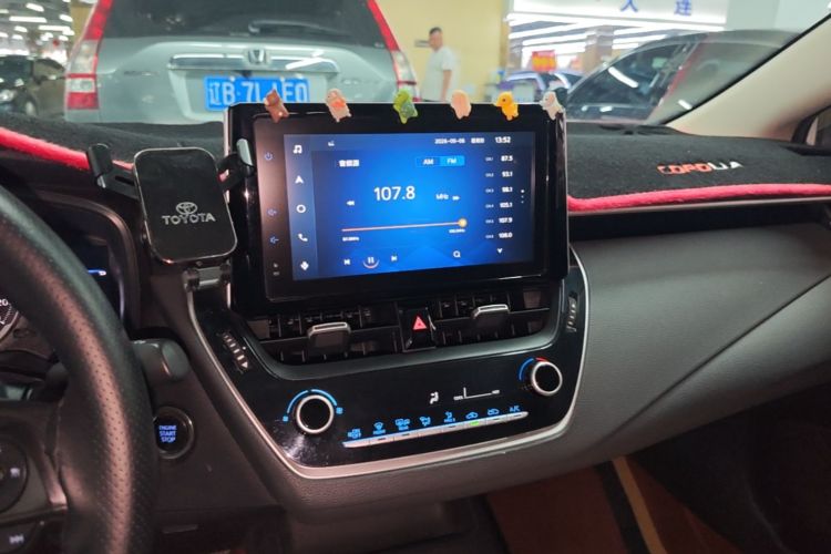 Toyota Corolla 2021 immagine di auto #13