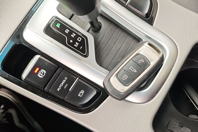 GEELY Emgrand GS 2019 #9 GEELY Emgrand GS 2019 immagine di auto #9