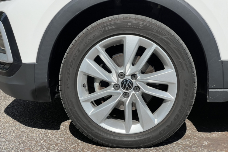 Volkswagen T-Cross 2021 car image #5