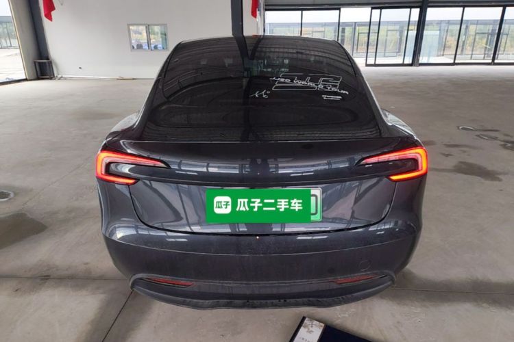Tesla Model 3 2024 #6 Tesla Model 3 2024 صورة سيارة #6