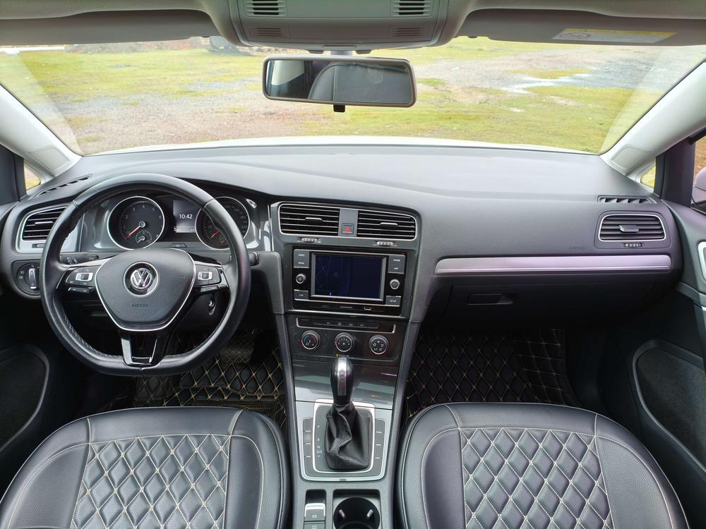 Volkswagen Golf 2018 #12 Volkswagen Golf 2018 car image #12