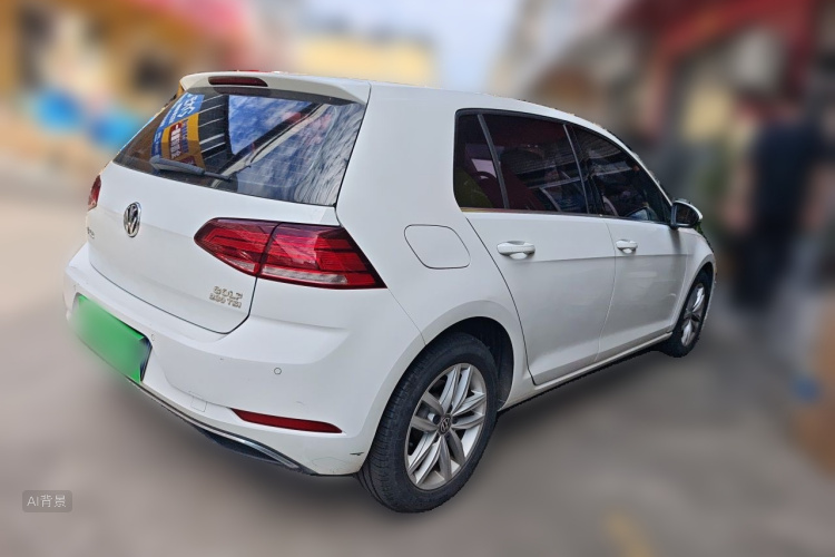 Volkswagen Golf 2018 car image #7