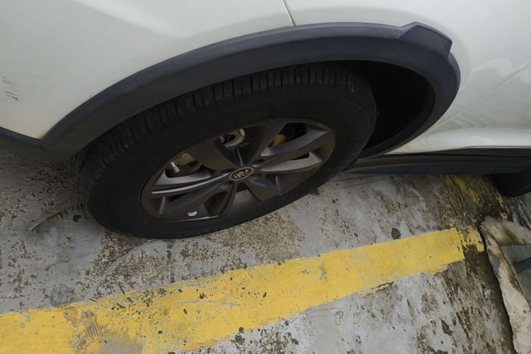 BYD Yuan New Energy 2019 #9 BYD Yuan New Energy 2019 car image #9