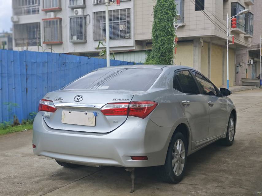 Toyota Corolla 2014 car image #9