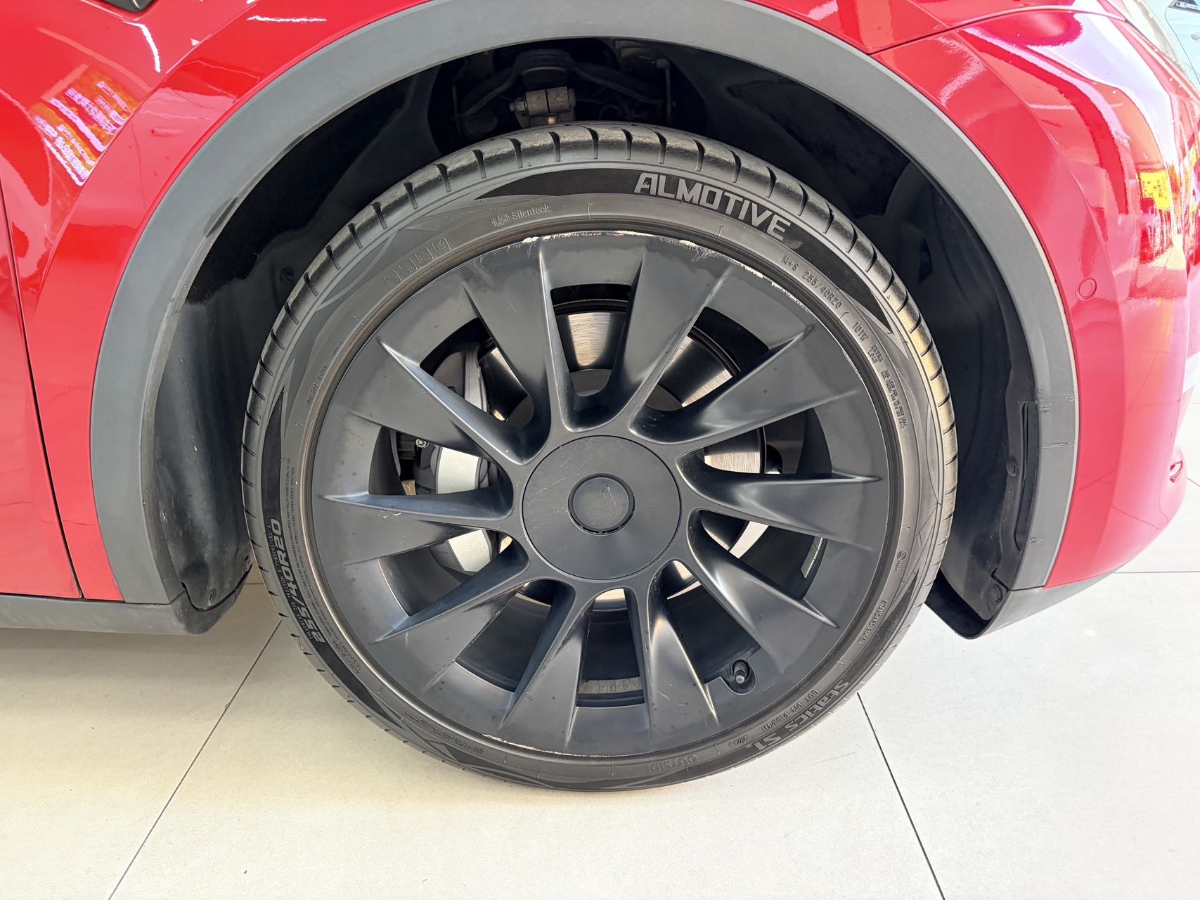 Tesla Model Y 2021 #7 Tesla Model Y 2021 car image #7