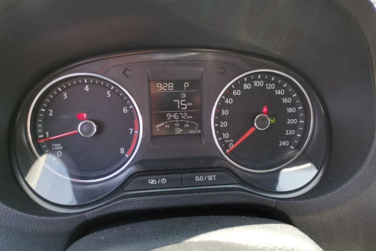 Volkswagen Polo 2016 #14 Volkswagen Polo 2016 car image #14