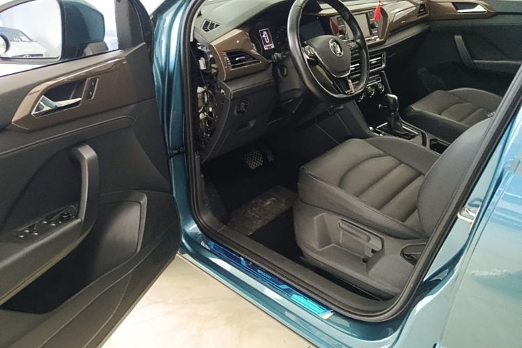 Volkswagen Tharu 2019 #16 Volkswagen Tharu 2019 car image #16