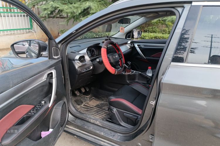 GEELY Coolray 2022 car image #18