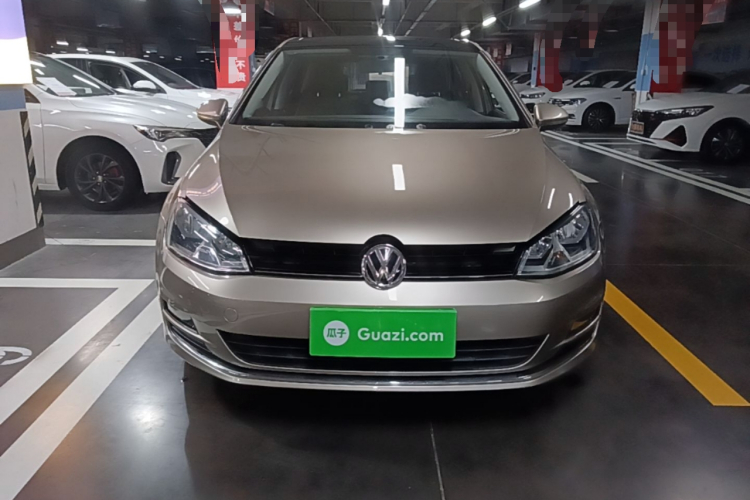 Volkswagen Golf 2015 car image #3