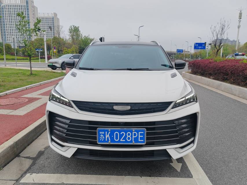 GEELY Coolray 2024 image de voiture #2