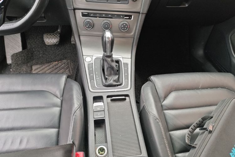 Volkswagen Golf 2016 #14 Volkswagen Golf 2016 car image #14