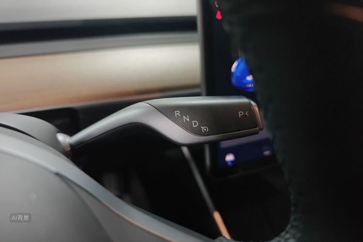 Tesla Model 3 2020 #16 Tesla Model 3 2020 car image #16