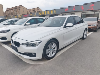 BMW 3 Series 2017 car image 