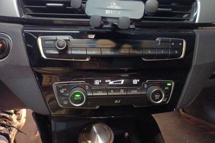 BMW X1 2017 #15 BMW X1 2017 car image #15