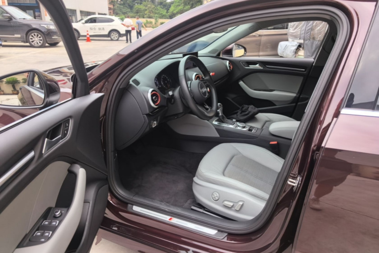 Audi A3 2019 #16 Audi A3 2019 car image #16