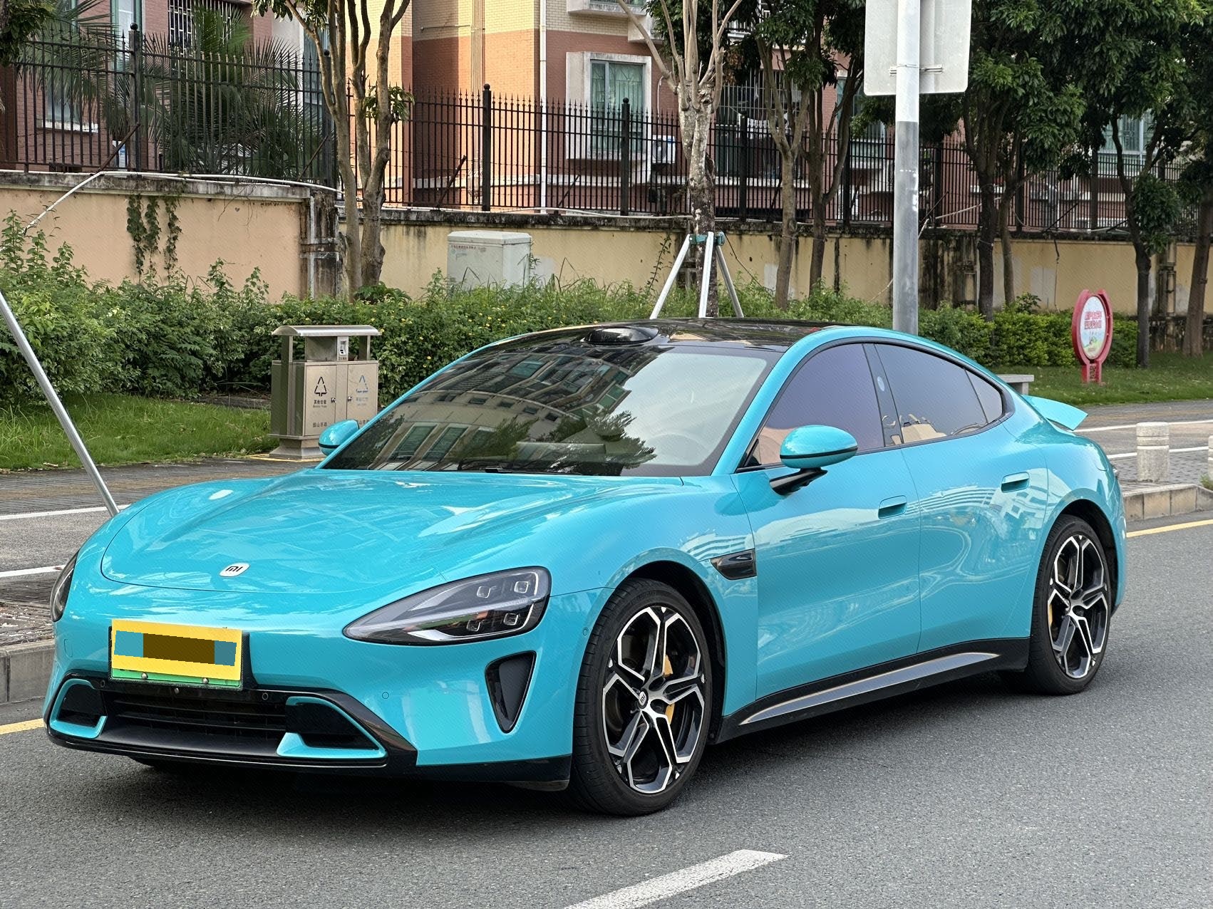 MI SU7 2024 car image 