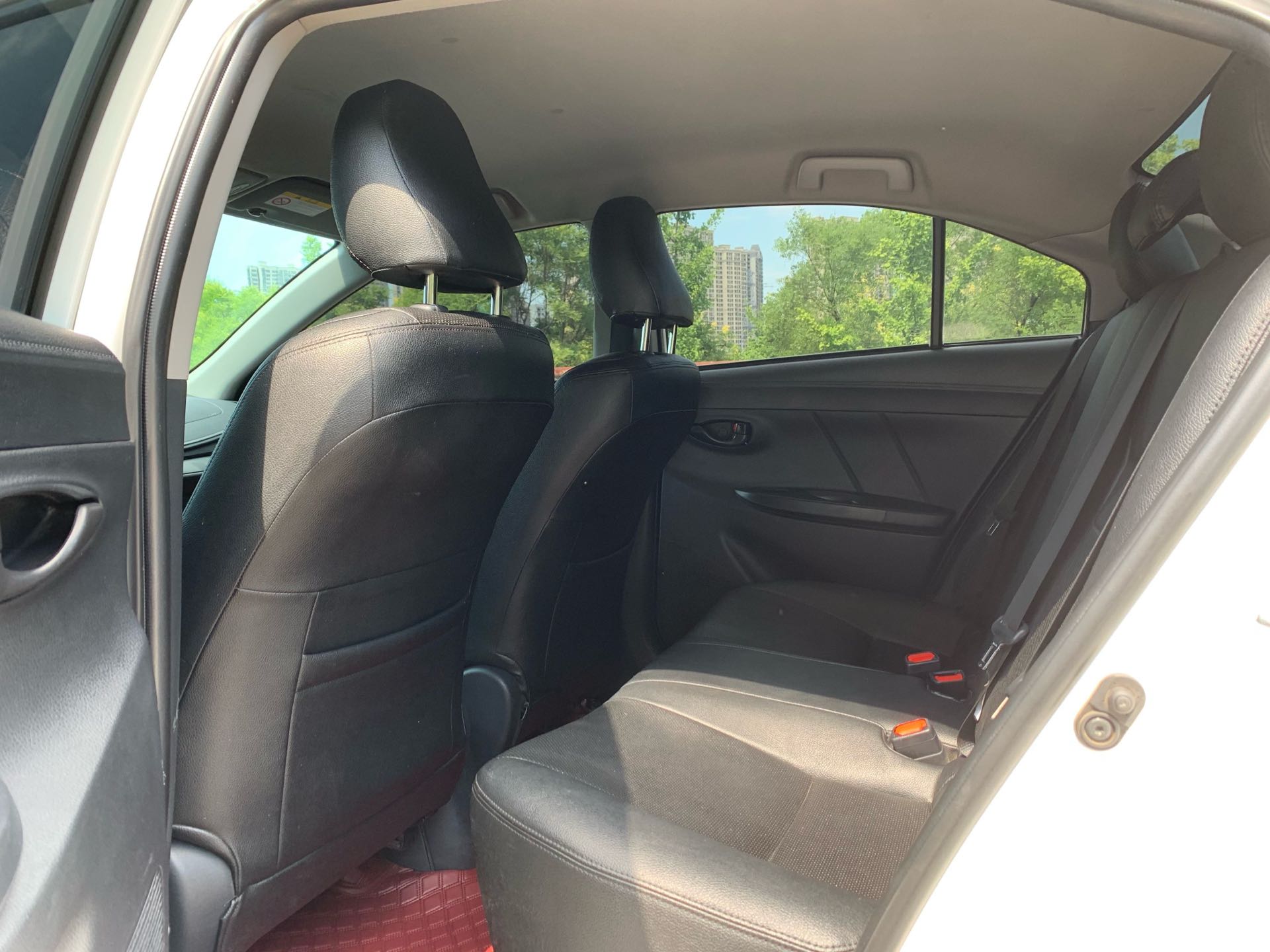 Toyota Vios 2023 immagine di auto #5