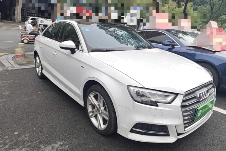 Audi A3 2020 car image #4