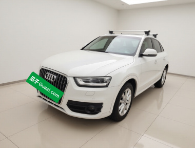 Audi Q3 2015 Audi Q3 2015 immagine di auto