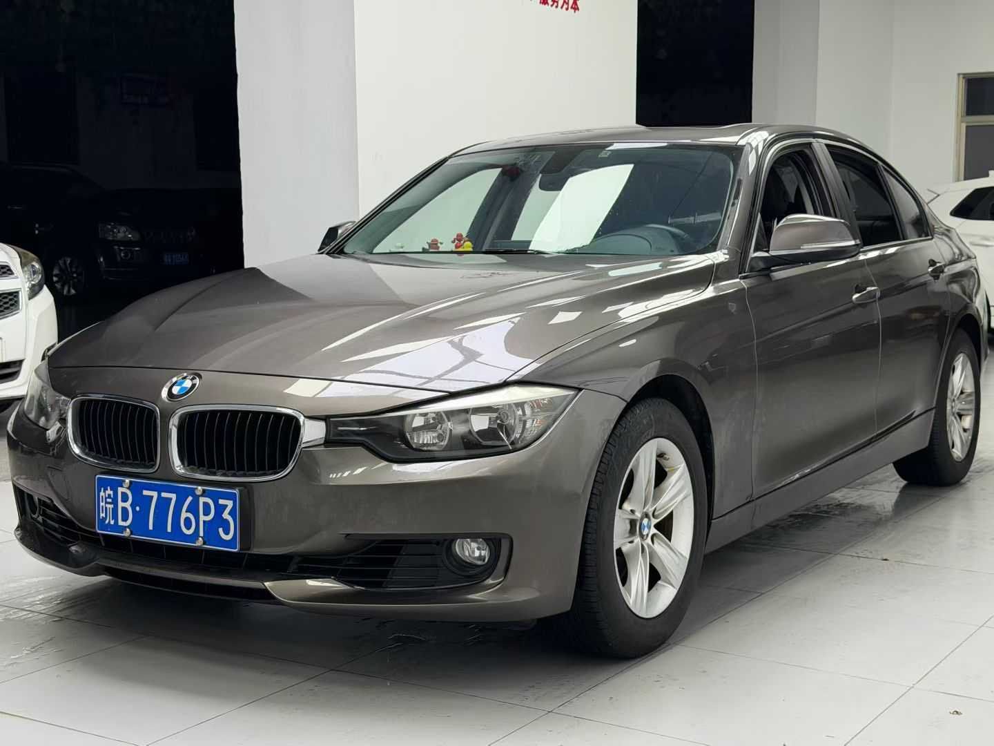 BMW 3 Series 2013 BMW 3 Series 2013 car image