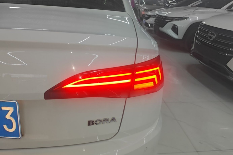 Volkswagen Bora 2020 صورة سيارة #8